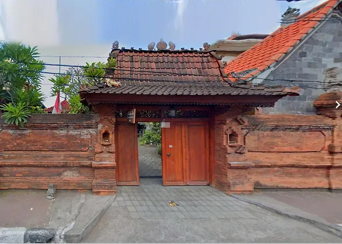 Nakula Familiar Inn